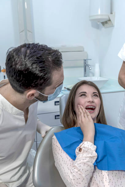 Best Emergency Dental Care for Abscessed Tooth in Drain, OR